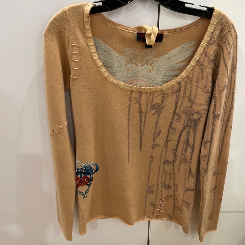 Sweater like new